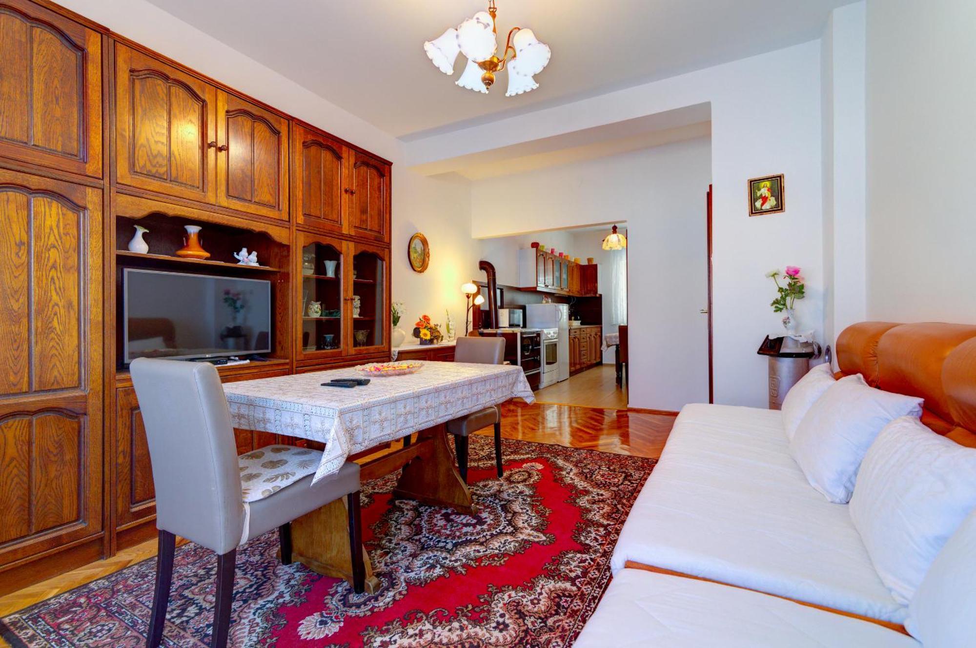 Apartman Erika เซนญ์ ภายนอก รูปภาพ